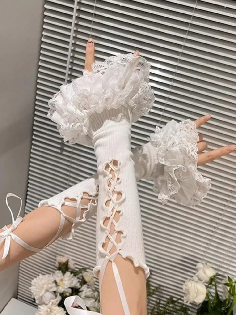 Lolita Lace Fingerless Gloves White Hand Sleeve Y2K Long Gloves Women Wrist